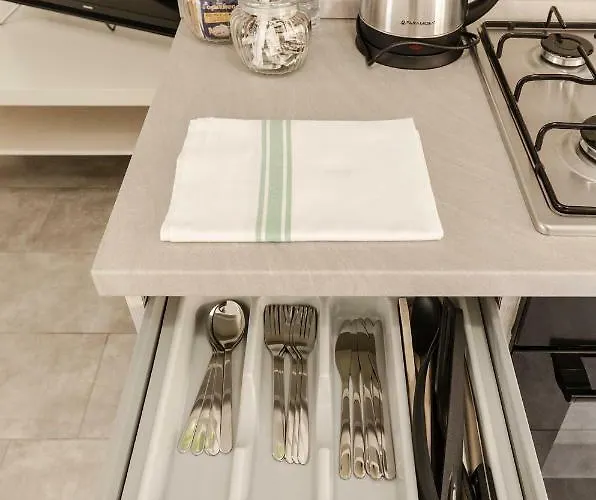 Residenza Irnerio 아파트 *