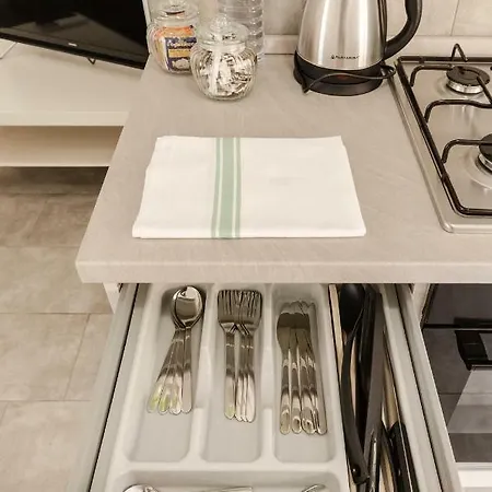 Residenza Irnerio Appartement *